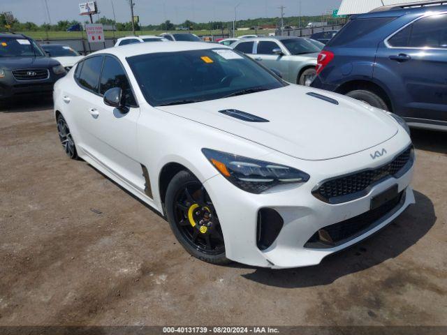  Salvage Kia Stinger