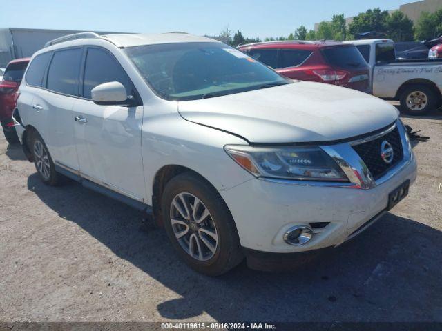  Salvage Nissan Pathfinder