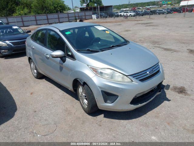  Salvage Ford Fiesta