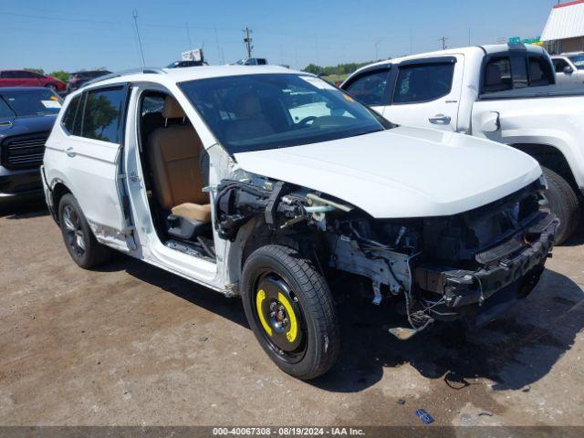  Salvage Volkswagen Tiguan