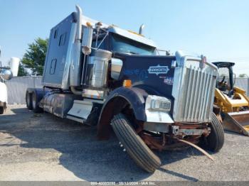  Salvage Kenworth Construction