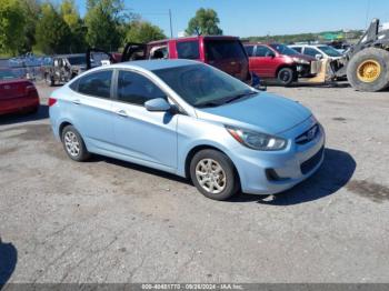  Salvage Hyundai ACCENT