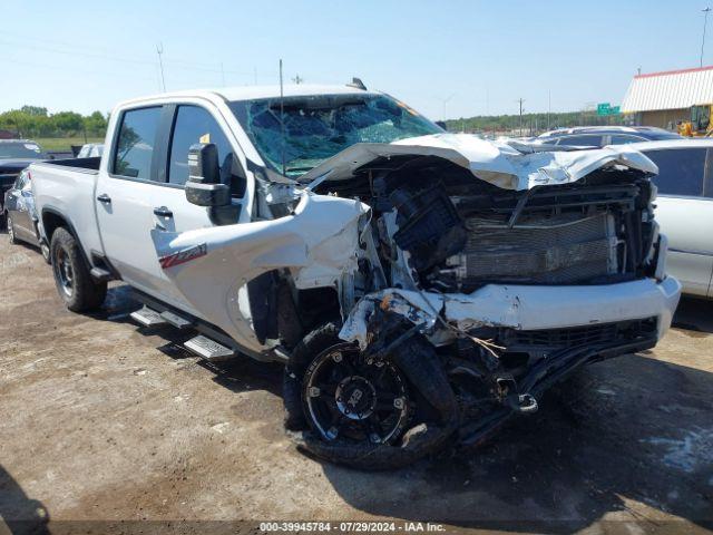  Salvage Chevrolet Silverado 2500