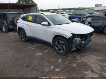  Salvage Hyundai TUCSON