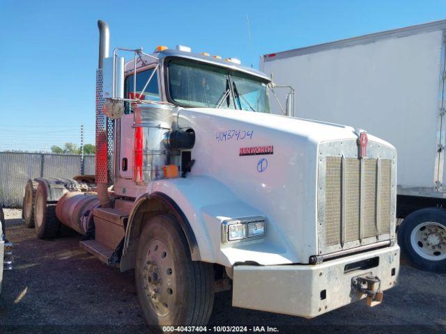  Salvage Kenworth T800