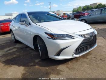  Salvage Lexus Es