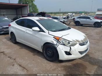  Salvage Hyundai ELANTRA