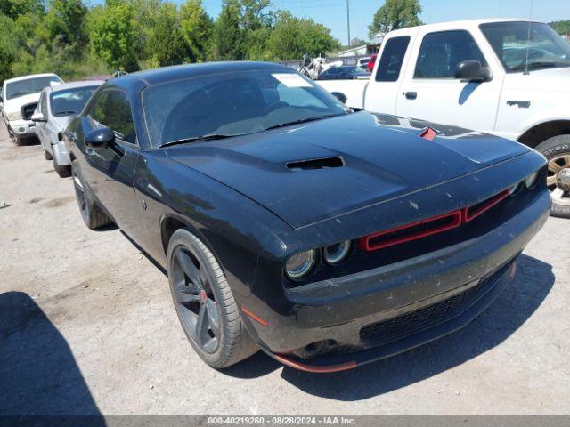  Salvage Dodge Challenger