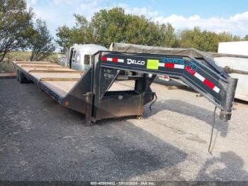  Salvage Delco Trailers 40  Gooseneck Trailer