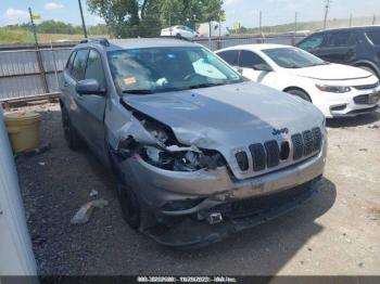  Salvage Jeep Cherokee