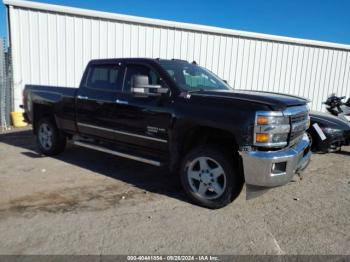  Salvage Chevrolet Silverado 2500