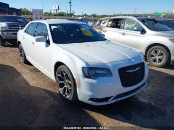  Salvage Chrysler 300