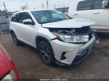  Salvage Toyota Highlander