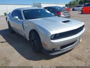  Salvage Dodge Challenger