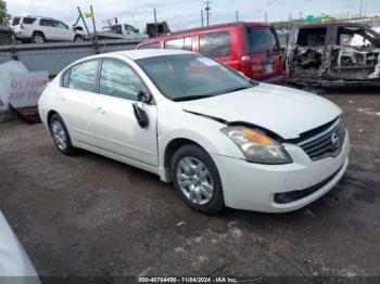  Salvage Nissan Altima