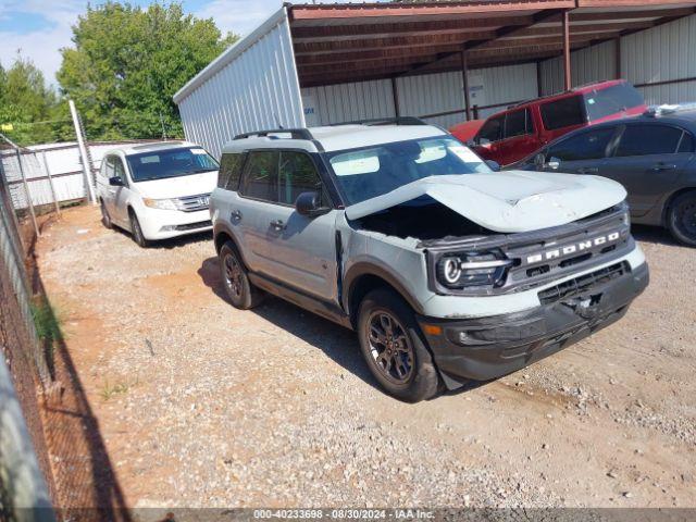  Salvage Ford Bronco