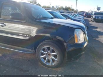  Salvage GMC Yukon