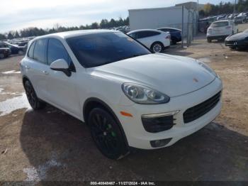  Salvage Porsche Cayenne