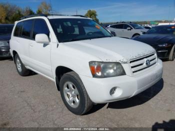  Salvage Toyota Highlander