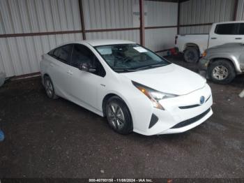  Salvage Toyota Prius