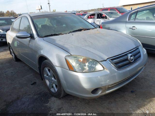  Salvage Nissan Altima