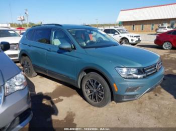  Salvage Volkswagen Tiguan