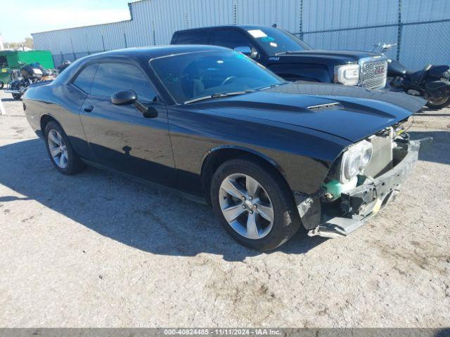  Salvage Dodge Challenger