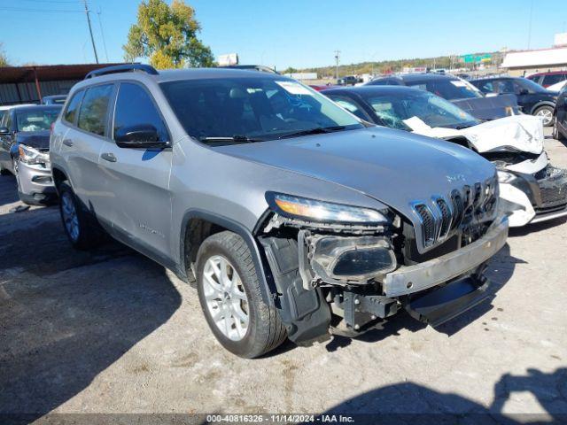  Salvage Jeep Cherokee