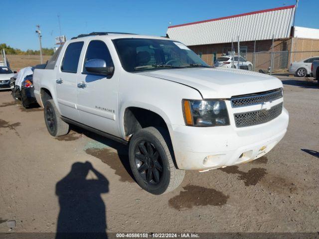  Salvage Chevrolet Avalanche 1500