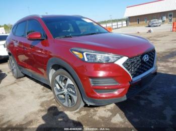  Salvage Hyundai TUCSON