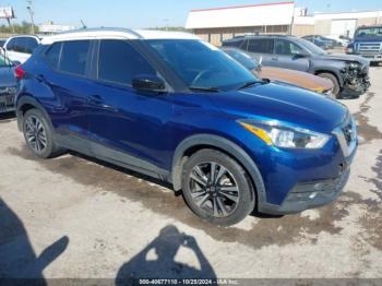  Salvage Nissan Kicks