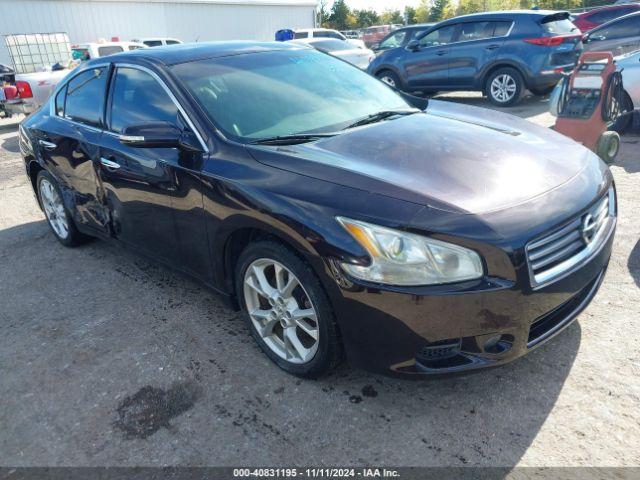  Salvage Nissan Maxima