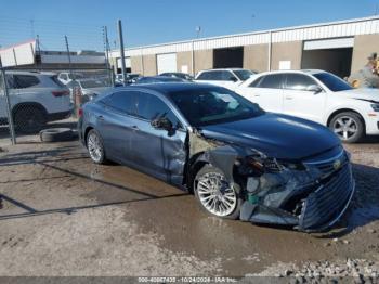  Salvage Toyota Avalon