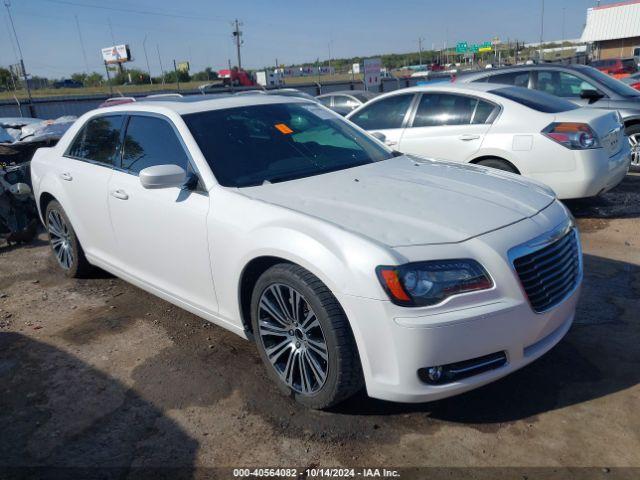  Salvage Chrysler 300