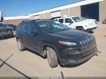  Salvage Jeep Cherokee