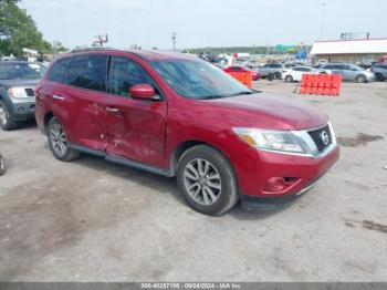  Salvage Nissan Pathfinder