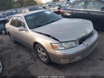  Salvage Lexus Es