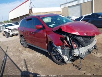  Salvage Nissan Pathfinder