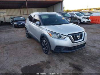  Salvage Nissan Kicks