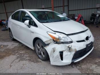  Salvage Toyota Prius