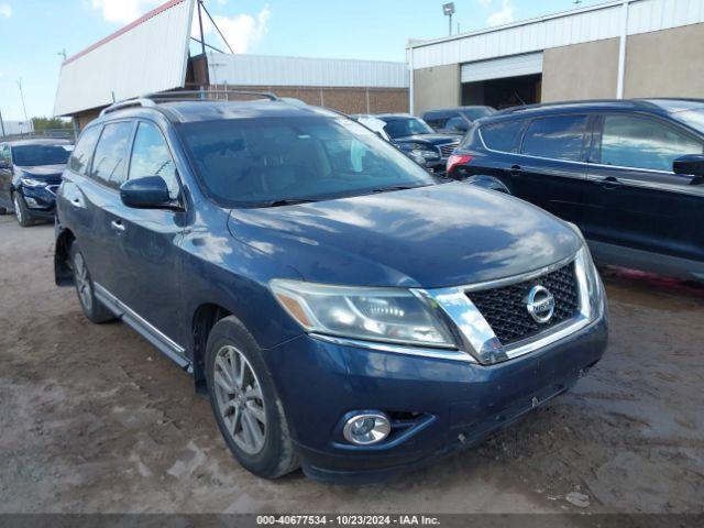  Salvage Nissan Pathfinder