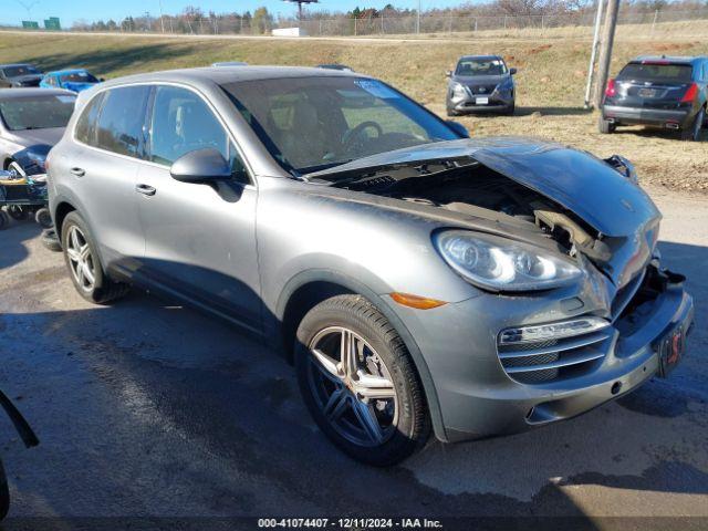  Salvage Porsche Cayenne