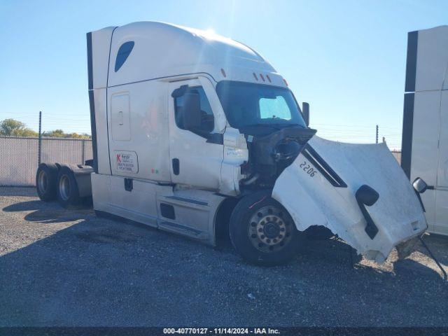  Salvage Freightliner New Cascadia 126