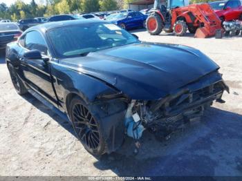  Salvage Ford Mustang