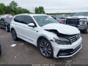  Salvage Volkswagen Tiguan