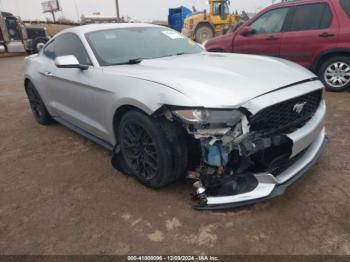  Salvage Ford Mustang