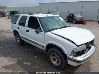  Salvage Chevrolet Blazer