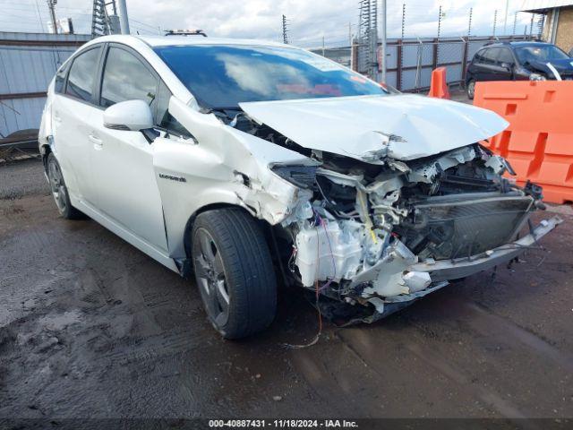  Salvage Toyota Prius