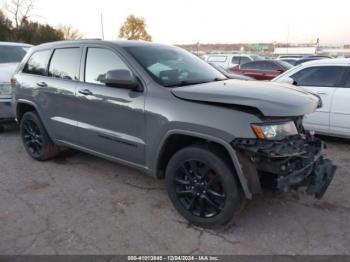  Salvage Jeep Grand Cherokee