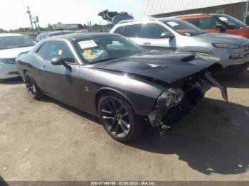  Salvage Dodge Challenger